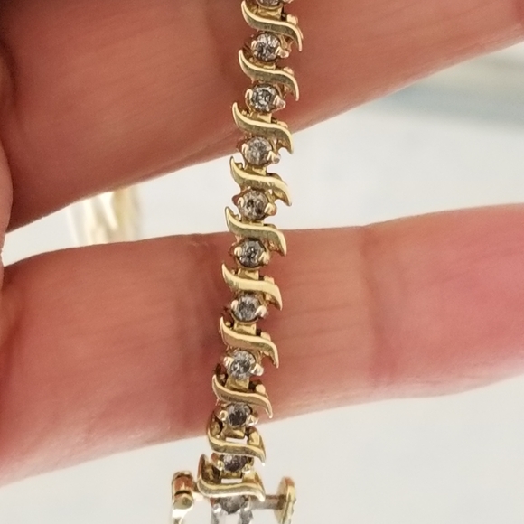 Sale! 10k Gold Tennis Diamond Carats Bracelet - Picture 9 of 16